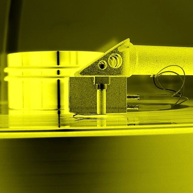 Dialing in a Kuzma Stogi Arm with a Koetsu Gold Line Cartridge Schroeder Amplification