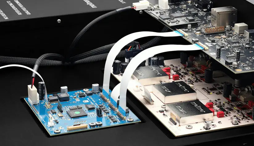 EMM Labs DV2i 2 Channel D/A Converter with Streamer and Volume Control