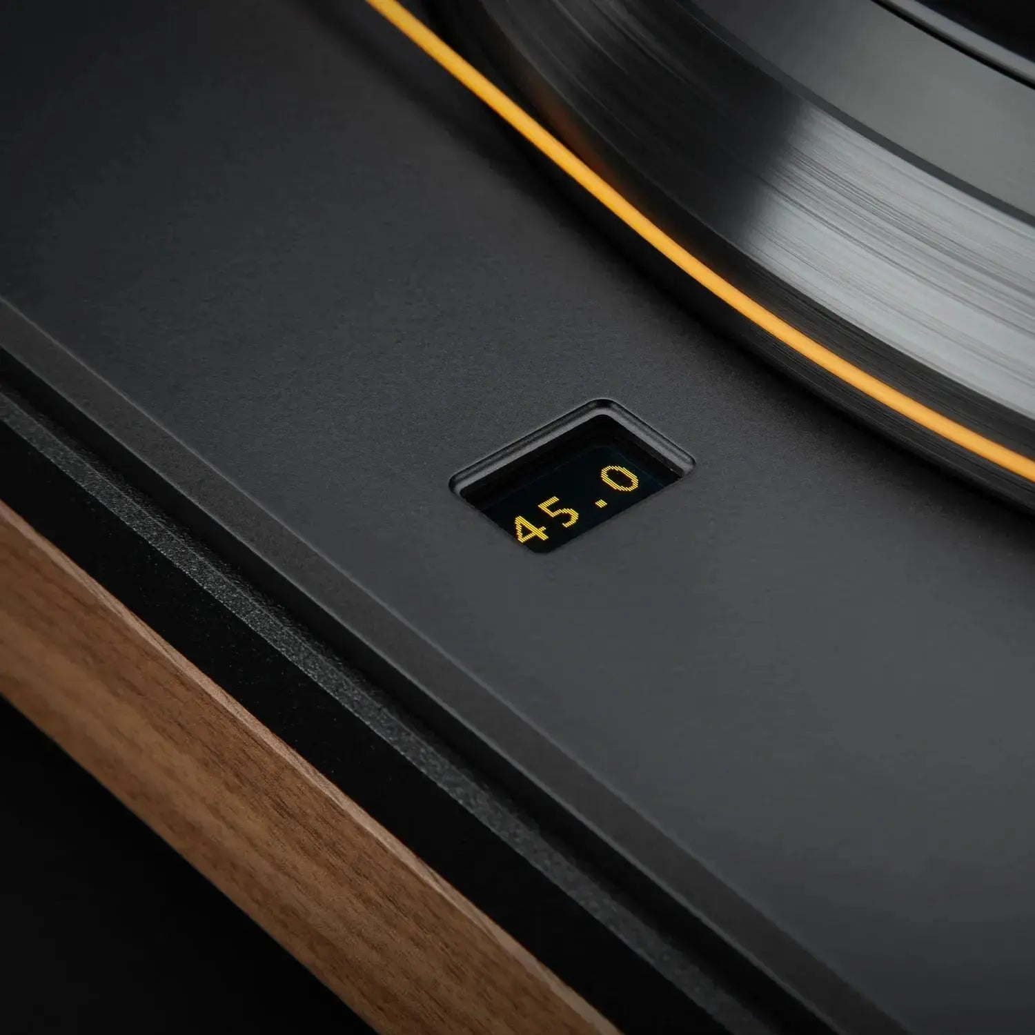 Mofi Electronics Masterdeck Turntable w/ Ultragold MC