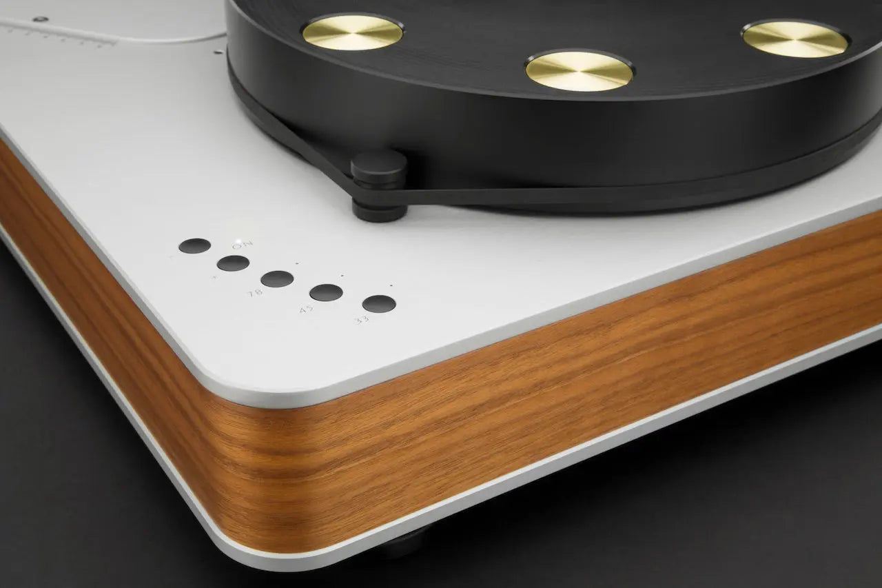 Dr. Feickert Analogue Firebird Turntable