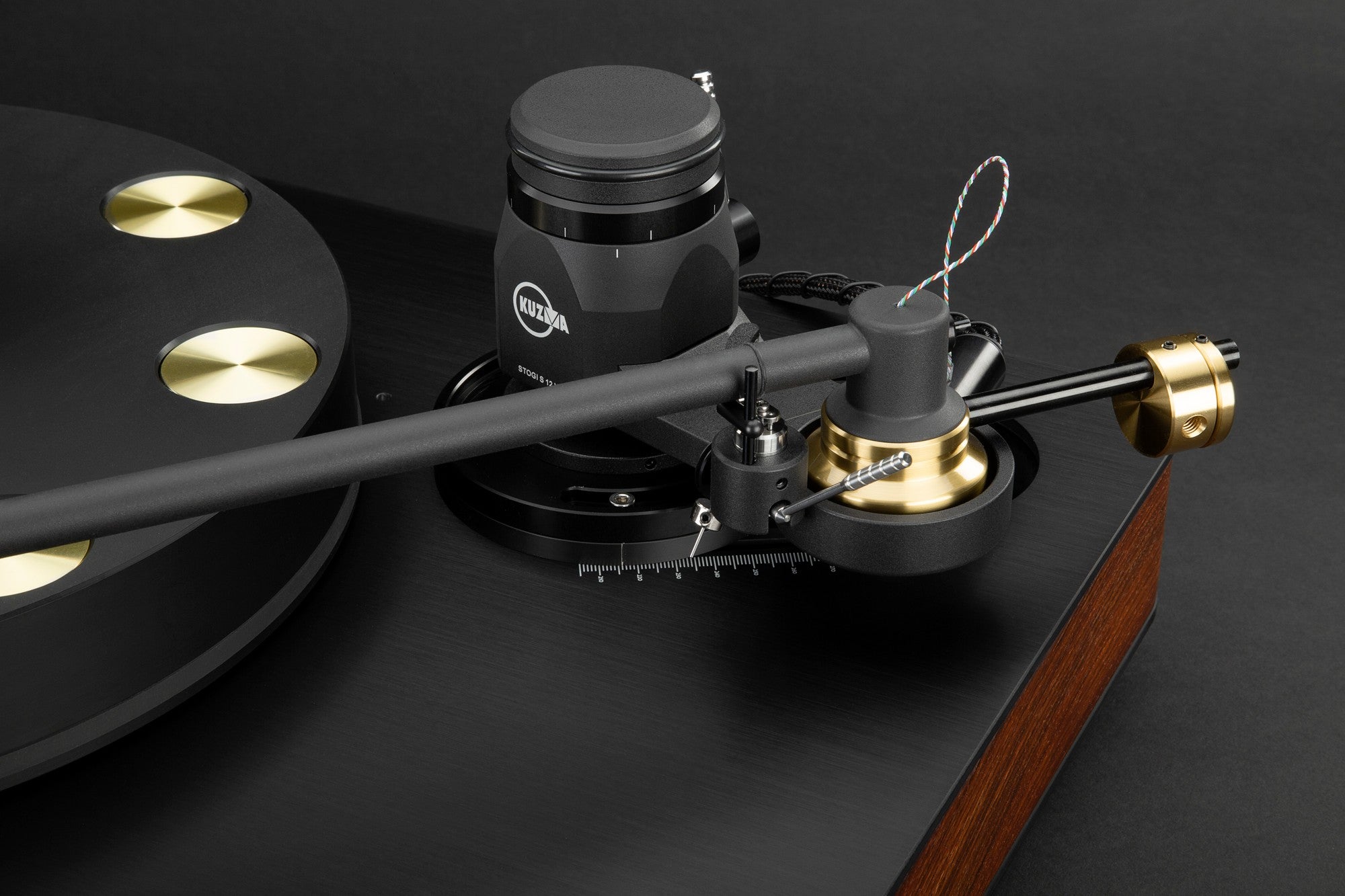 Dr. Feickert Analogue Woodpecker Turntable