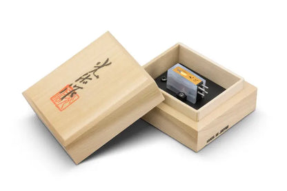 Koetsu Blue Lace Phono Cartridge